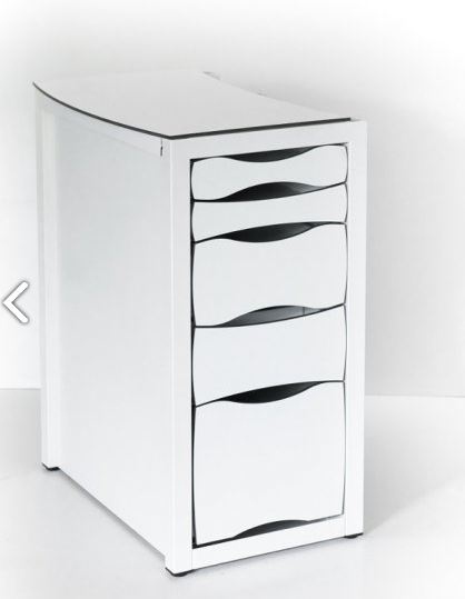Wardrobes for "RomanTisch" nail table