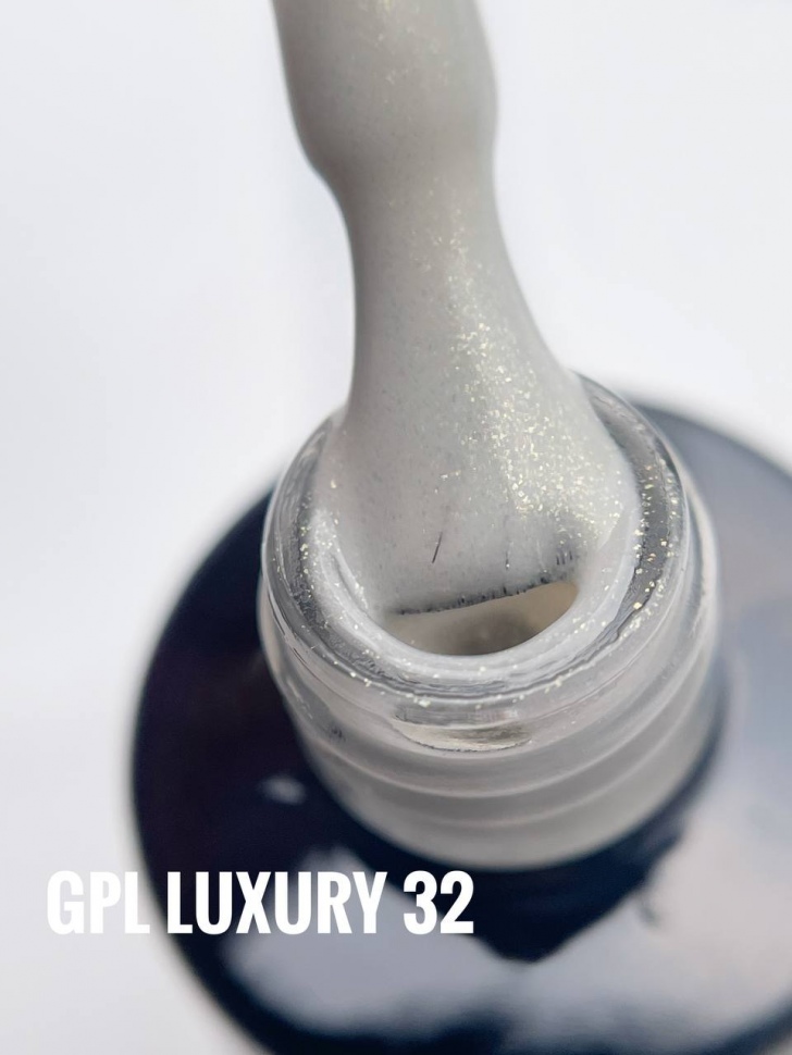 Гель лак Luxury 8 мл от Nogtika  доступен в 10 разных оттенках